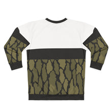 Load image into Gallery viewer, BARK CAMO SWEATSHIRT
