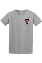 Load image into Gallery viewer, gig em light color t-shirts
